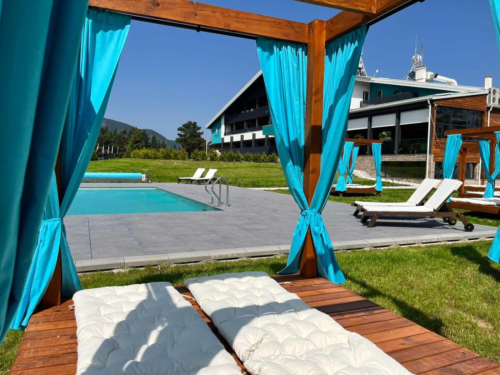 103 View Park 4*